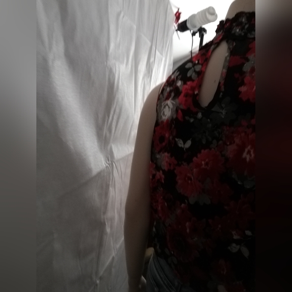 Tank top medium - Picture 4 of 4